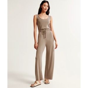 Abercrombie & Fitch Taupe Grey     Scoopneck Wide Leg Lounge Jumpsuit - Size XL